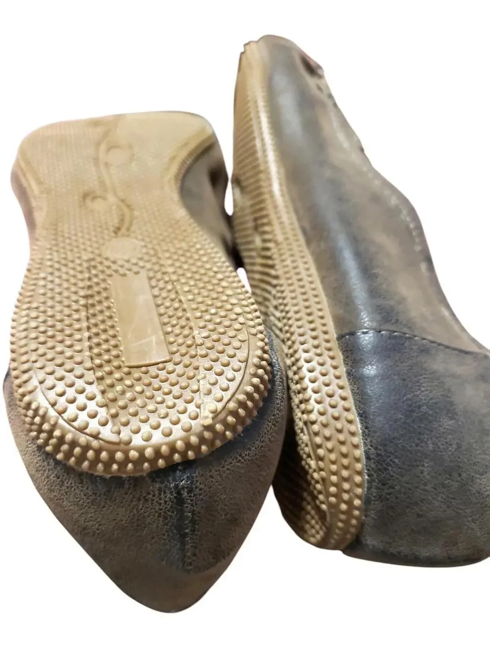 Nicole Alden Wide Moccasin Flats - Women 8.5W Comfort Shoes with Studded Detail